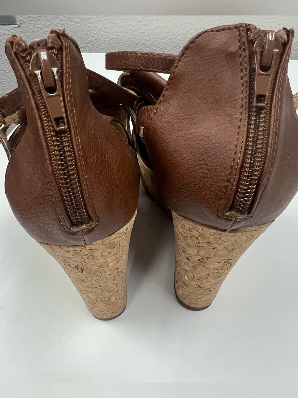 Report Women’s Cinnamon Brown Wedges Platform Y2K Sandal Size 9.5